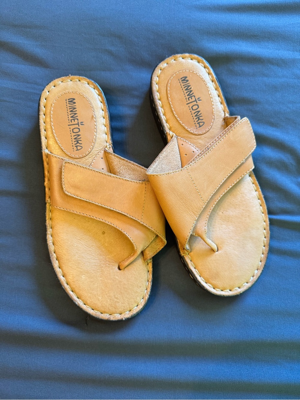 Minnetonka Light Brown Leather Crossover Slide Sandals
